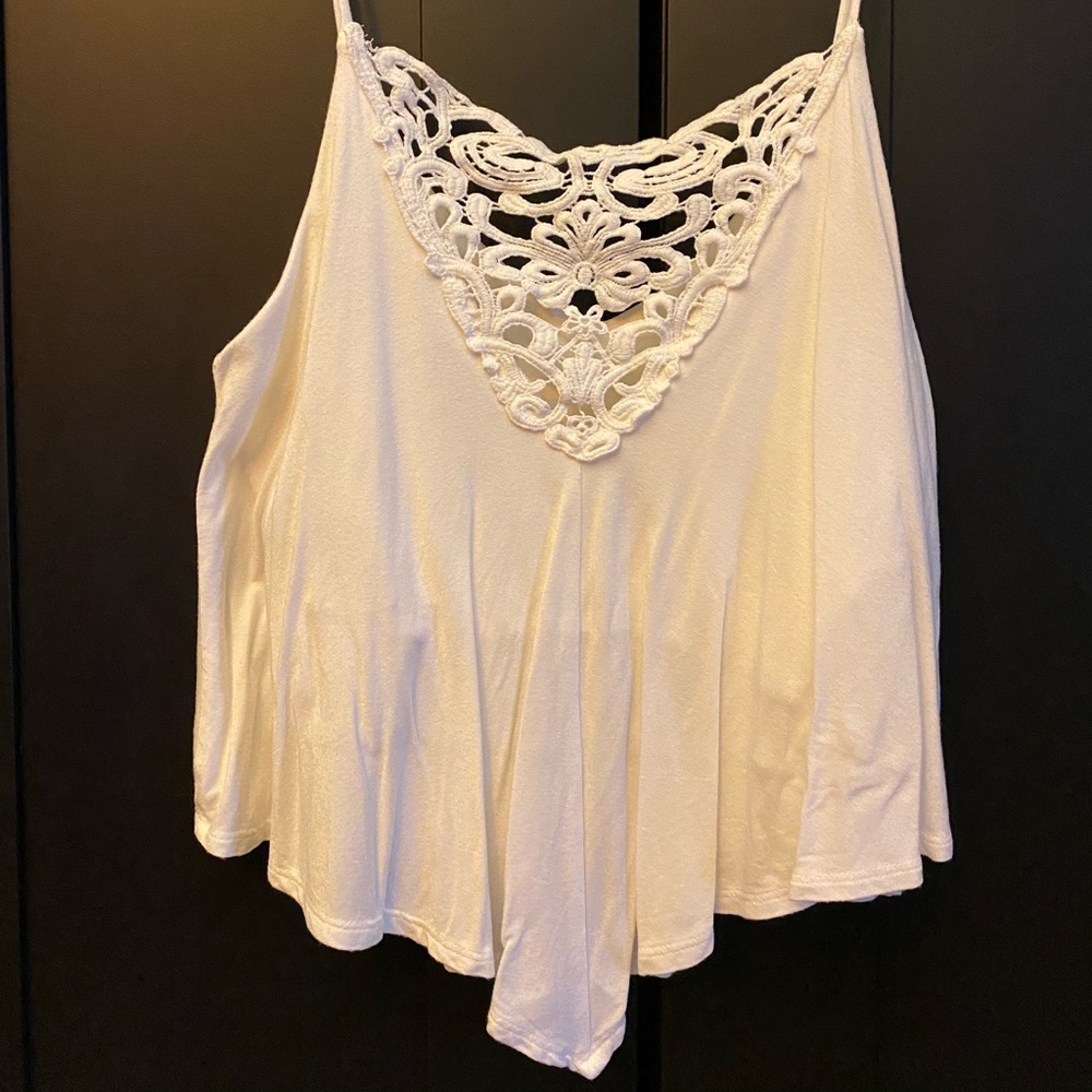 Dressy white crop top with stitched design